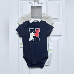 3pc Tommy Hilfiger baby boy set with 2 onesie tops and jogger pants /Size: 3/6M